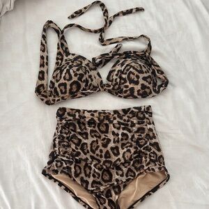 Unique Vintage Leopard Print High-Waist Bikini Set - Brown